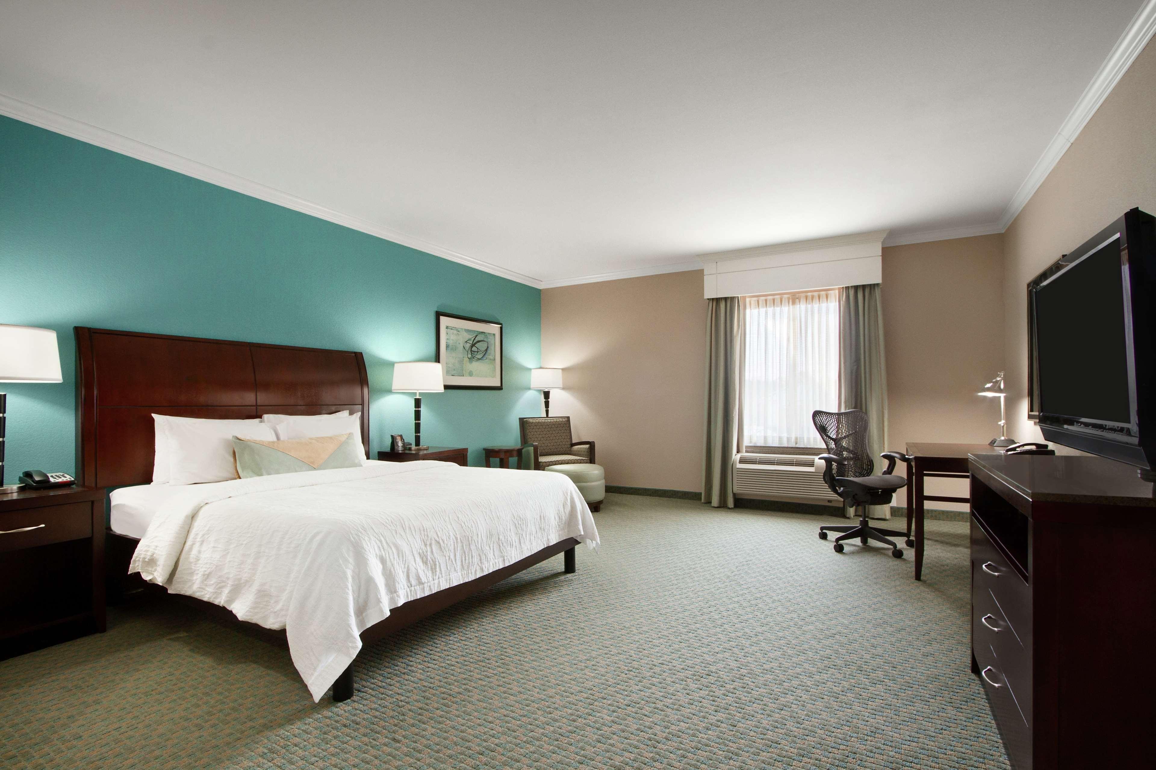 Hilton Garden Inn Tyler Exterior photo