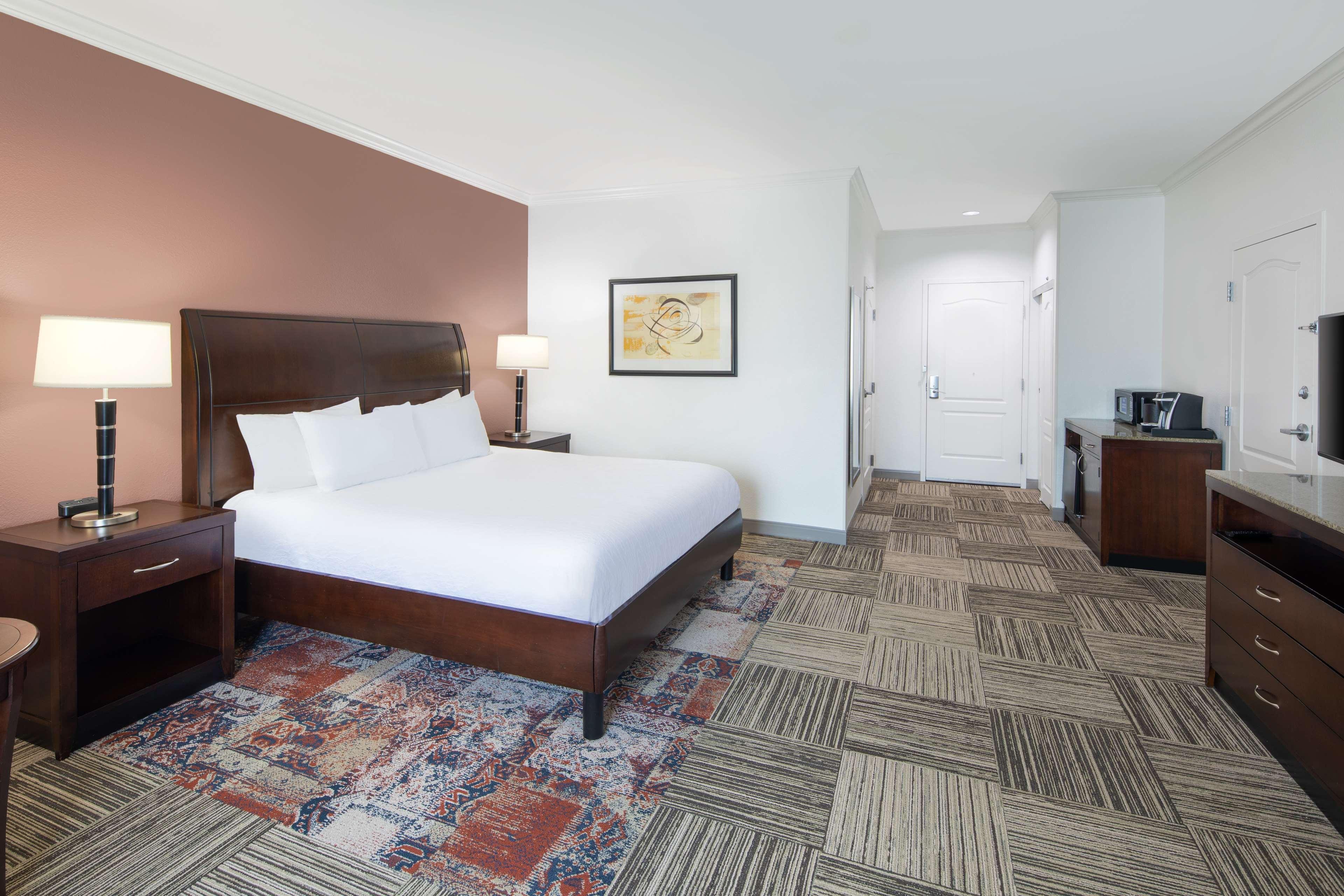 Hilton Garden Inn Tyler Exterior photo