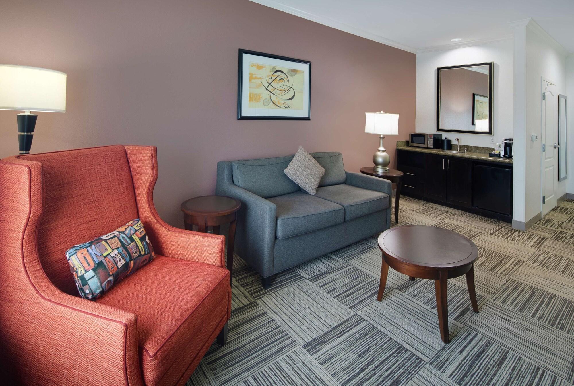 Hilton Garden Inn Tyler Exterior photo